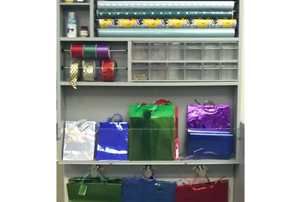 wrapping paper gift bag Holder