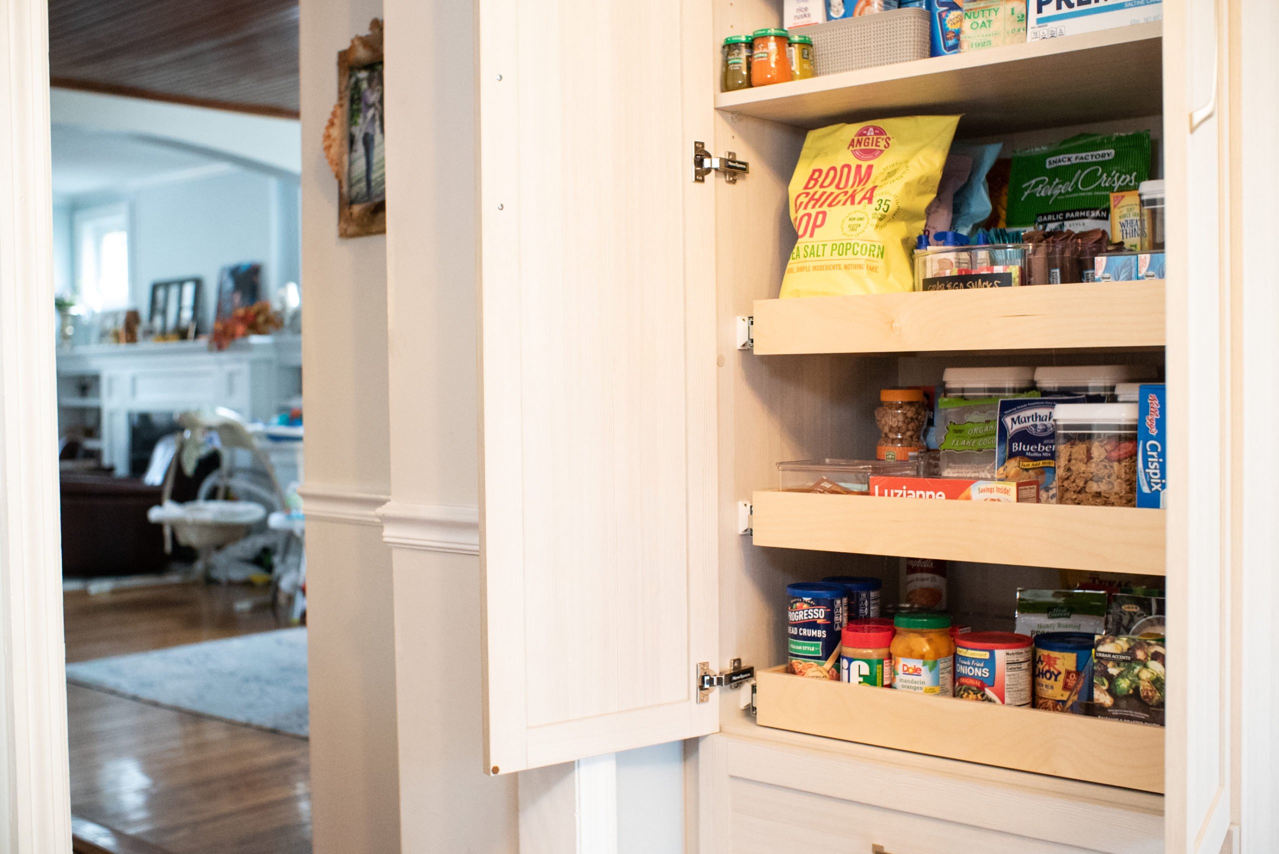 pull out shelves